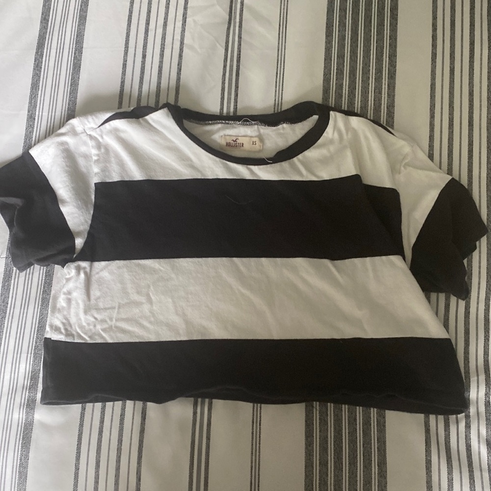 Hollister XS cropped top